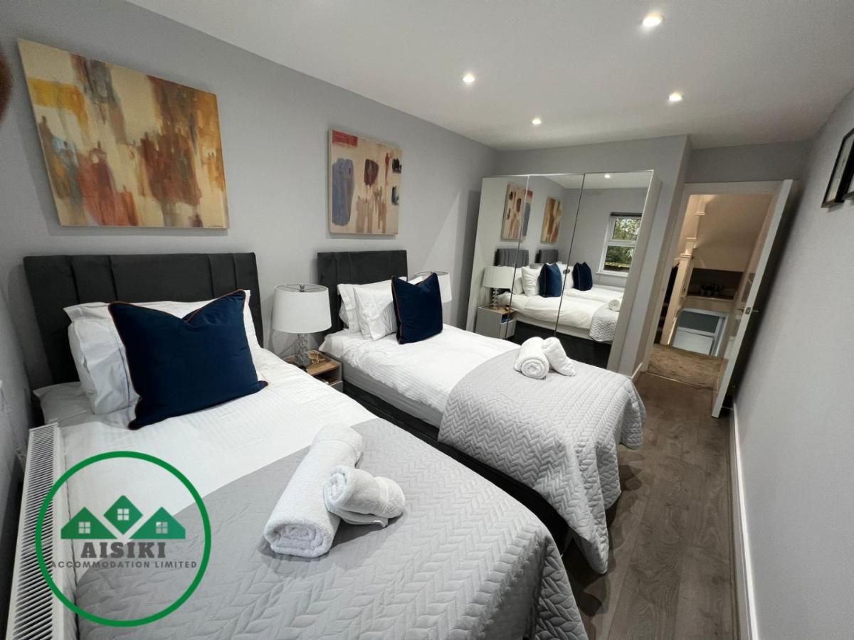 Aisiki Apartments At Stanhope Road, North Finchley, Airconditioned Multiple 2 Or 3-Bedroom, Pet-Friendly Duplex Flats, King Or Twin Beds, Airconditioned & Free Wi-Fi 외부 사진