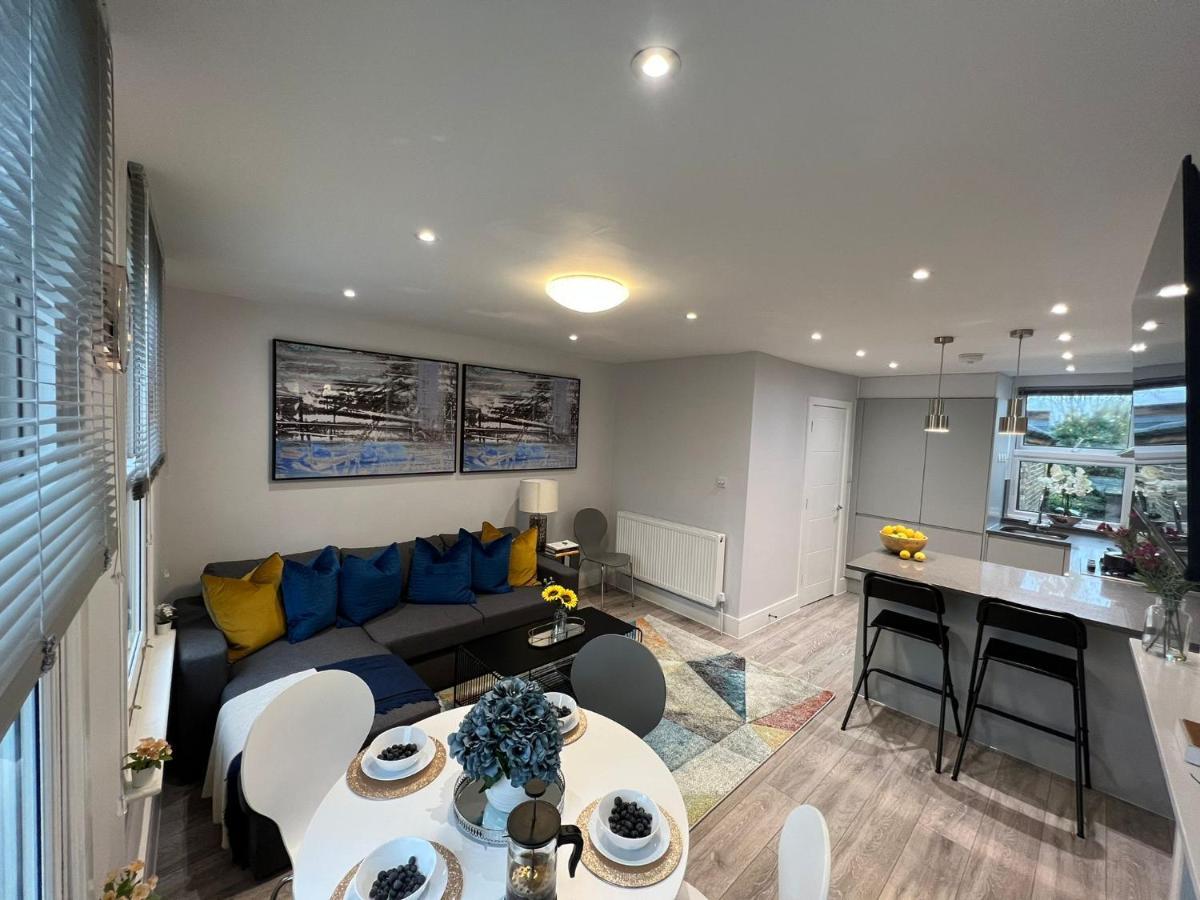 Aisiki Apartments At Stanhope Road, North Finchley, Airconditioned Multiple 2 Or 3-Bedroom, Pet-Friendly Duplex Flats, King Or Twin Beds, Airconditioned & Free Wi-Fi 외부 사진