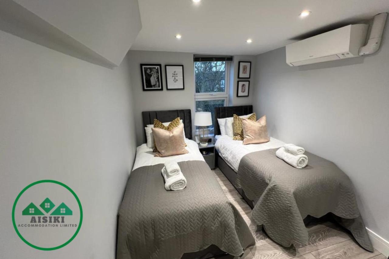 Aisiki Apartments At Stanhope Road, North Finchley, Airconditioned Multiple 2 Or 3-Bedroom, Pet-Friendly Duplex Flats, King Or Twin Beds, Airconditioned & Free Wi-Fi 외부 사진
