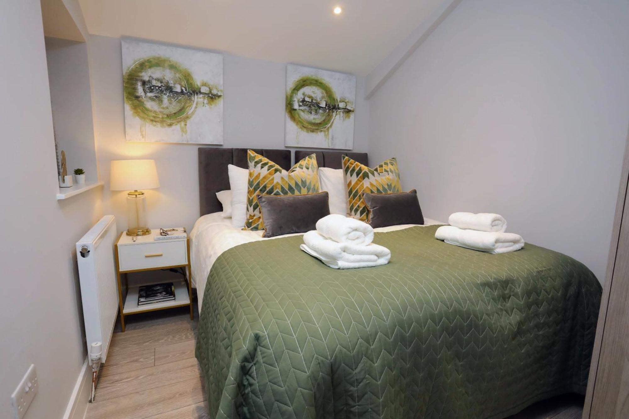 Aisiki Apartments At Stanhope Road, North Finchley, Airconditioned Multiple 2 Or 3-Bedroom, Pet-Friendly Duplex Flats, King Or Twin Beds, Airconditioned & Free Wi-Fi 외부 사진