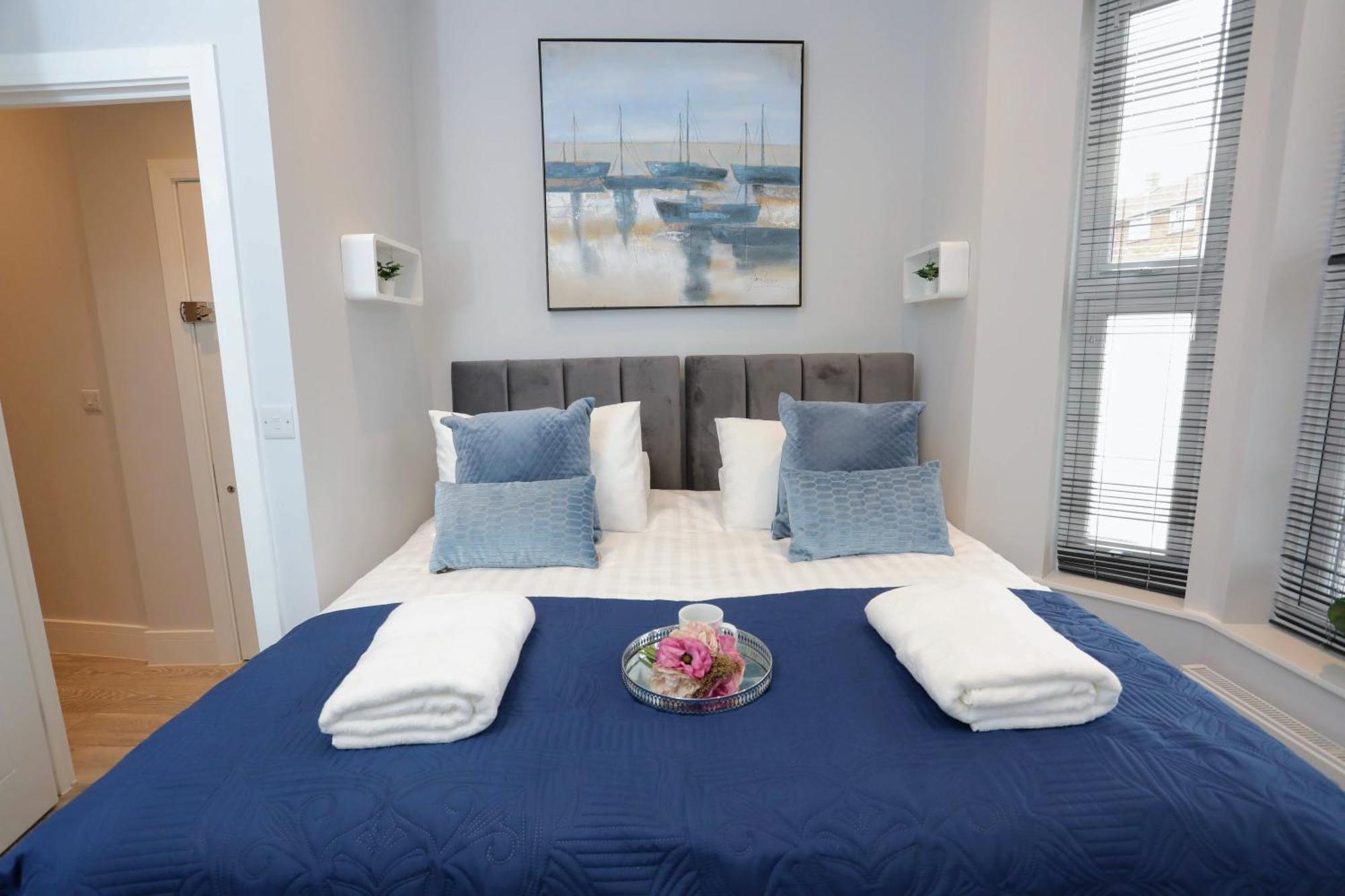 Aisiki Apartments At Stanhope Road, North Finchley, Airconditioned Multiple 2 Or 3-Bedroom, Pet-Friendly Duplex Flats, King Or Twin Beds, Airconditioned & Free Wi-Fi 외부 사진