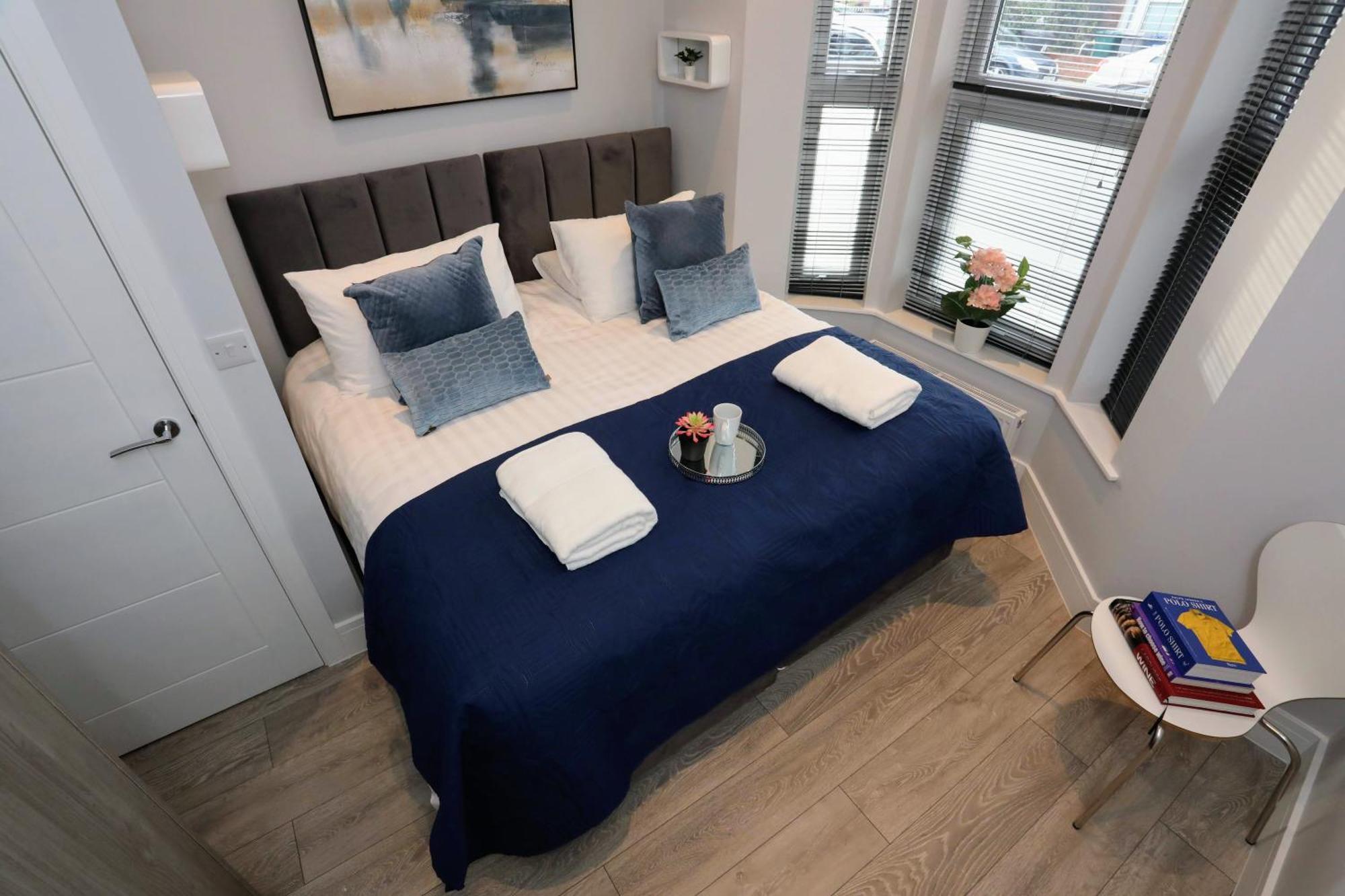 Aisiki Apartments At Stanhope Road, North Finchley, Airconditioned Multiple 2 Or 3-Bedroom, Pet-Friendly Duplex Flats, King Or Twin Beds, Airconditioned & Free Wi-Fi 외부 사진