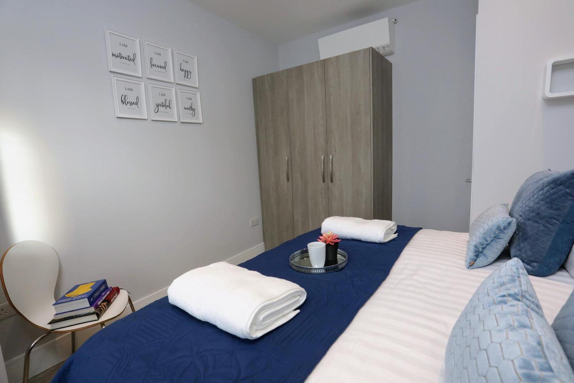 Aisiki Apartments At Stanhope Road, North Finchley, Airconditioned Multiple 2 Or 3-Bedroom, Pet-Friendly Duplex Flats, King Or Twin Beds, Airconditioned & Free Wi-Fi 외부 사진
