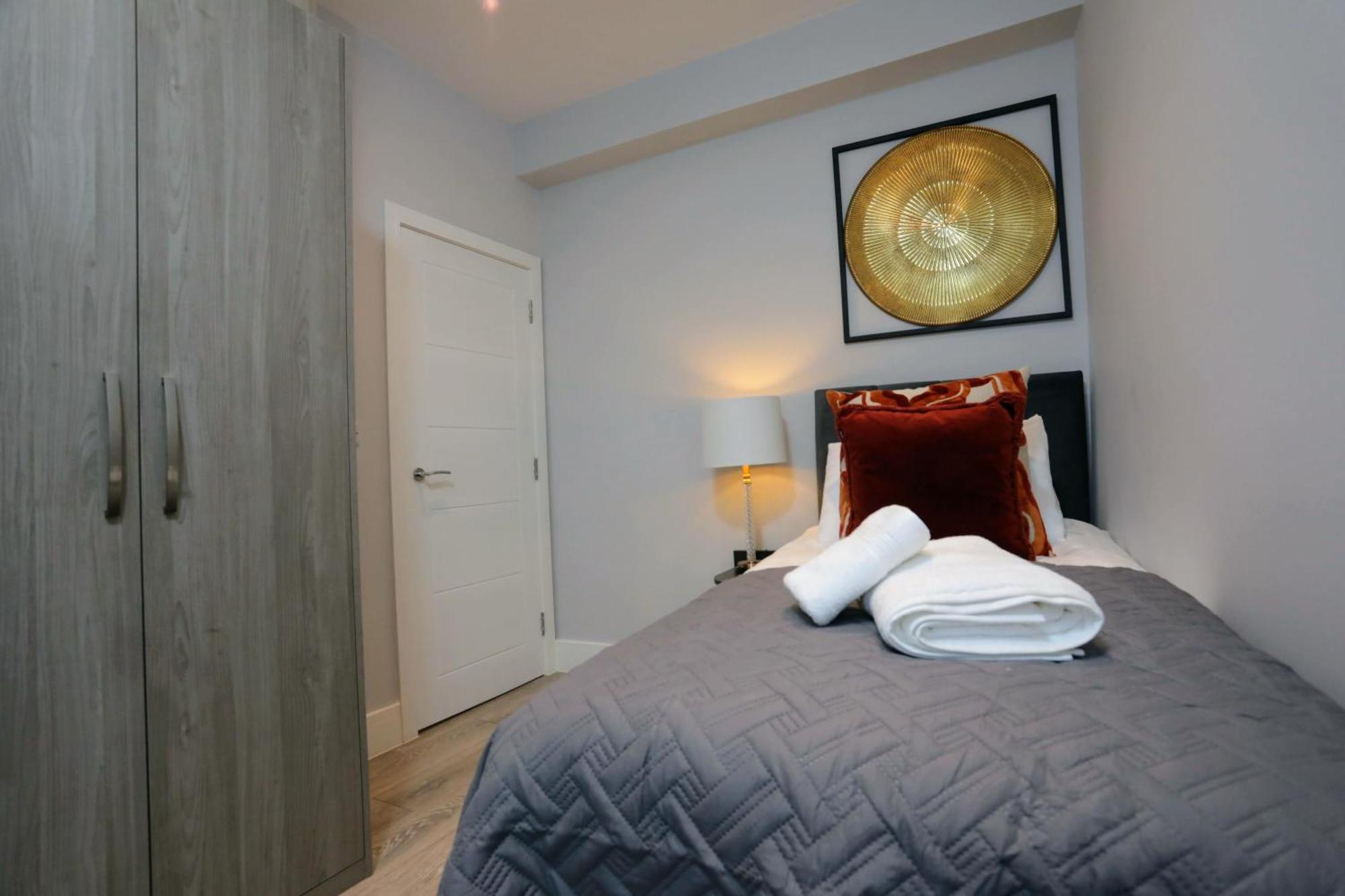 Aisiki Apartments At Stanhope Road, North Finchley, Airconditioned Multiple 2 Or 3-Bedroom, Pet-Friendly Duplex Flats, King Or Twin Beds, Airconditioned & Free Wi-Fi 외부 사진