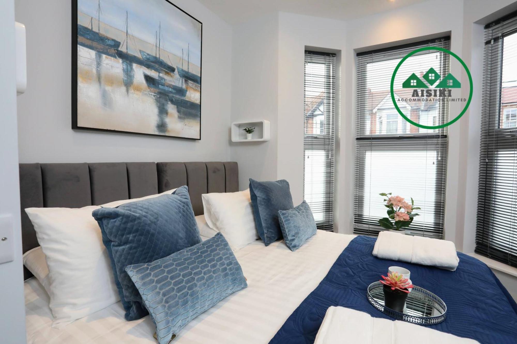 Aisiki Apartments At Stanhope Road, North Finchley, Airconditioned Multiple 2 Or 3-Bedroom, Pet-Friendly Duplex Flats, King Or Twin Beds, Airconditioned & Free Wi-Fi 외부 사진