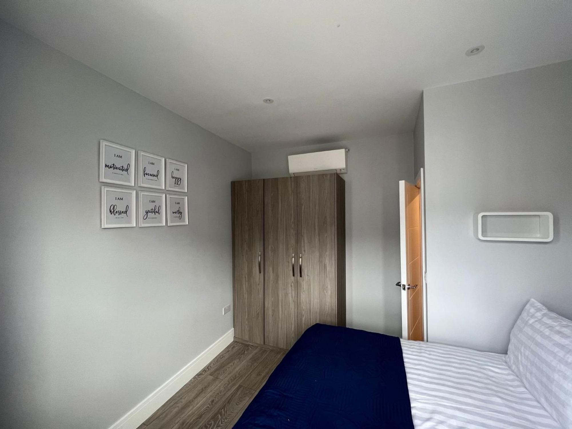 Aisiki Apartments At Stanhope Road, North Finchley, Airconditioned Multiple 2 Or 3-Bedroom, Pet-Friendly Duplex Flats, King Or Twin Beds, Airconditioned & Free Wi-Fi 외부 사진